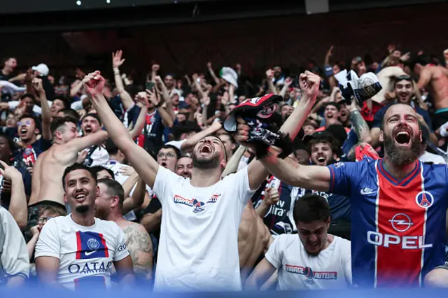 Paris Saint-Germain supporters celebrate