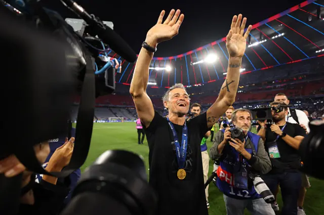 Luis Enrique manager / head coach of Paris Saint Germain celebrates victory