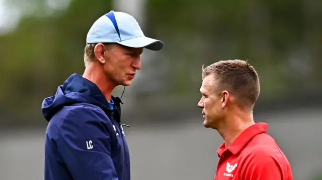 Leo Cullen and Dwayne Peel shake hands