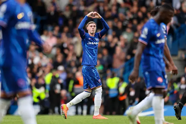Cole Palmer of Chelsea celebrates