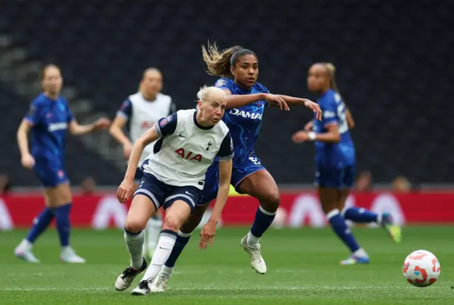 Tottenham Hotspur's Eveliina Summanen in action with Chelsea's Catarina Macario