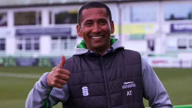 Alfonso Thomas with the thumbs up