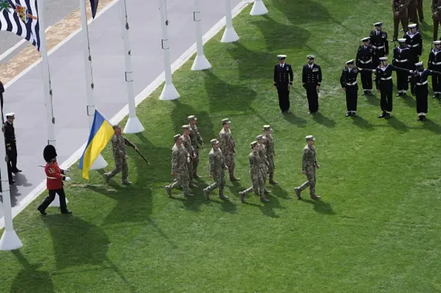 We saw the servicemen and servicewoman of Ukraine carrying the blue and yellow colours of their flag