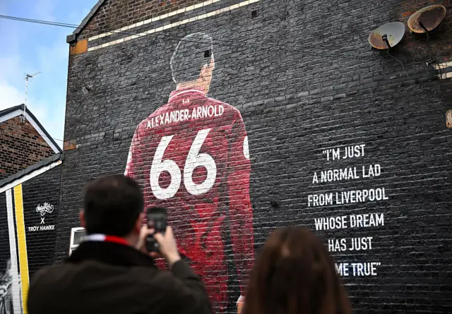 Trent Alexander-Arnold mural