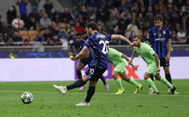 Hakan Calhanoglu of FC Internazionale scores his team's second goal