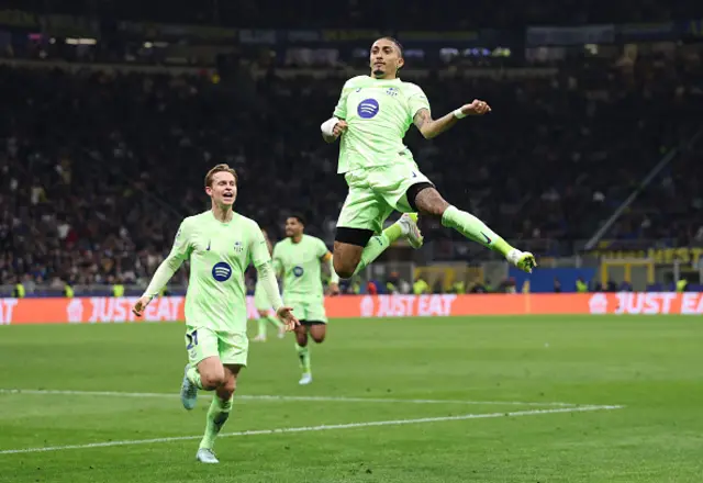 Raphinha of FC Barcelona celebrates scoring