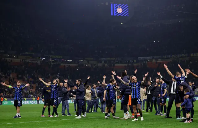 Inter celebrate