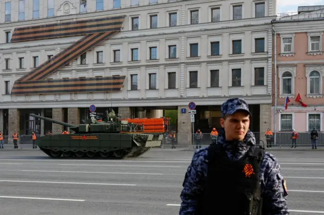 Rehearsals for the parade are taking place in Moscow - the "Z" symbol is a sign of support for Russia's armed forces