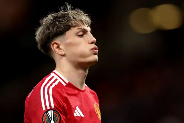 Alejandro Garnacho of Manchester United reacts