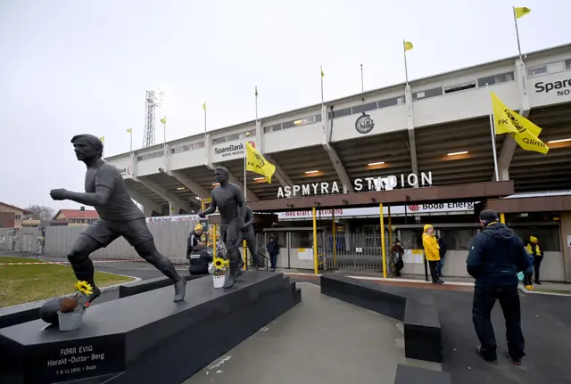 Bodo/Glimt fans outside the stadium