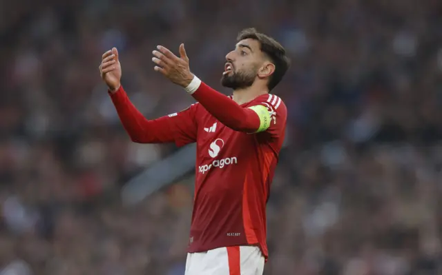 Manchester United's Bruno Fernandes reacts