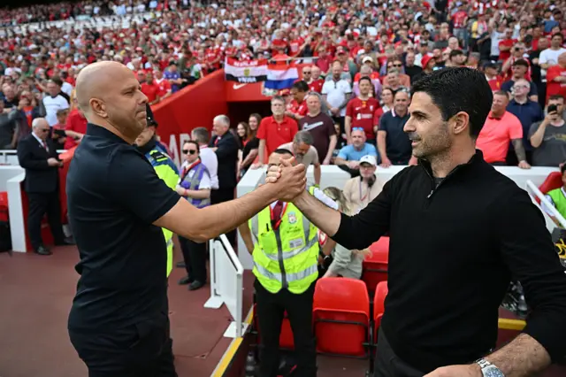 Arne Slot and Mikel Arteta
