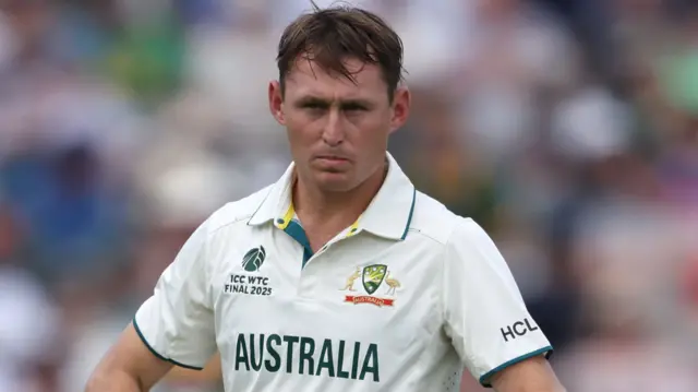 Marnus Labuschagne with helmet off