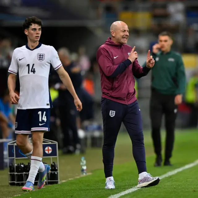 Carsley issues instructions from the touchline