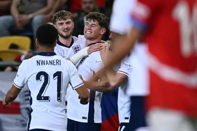 Elliott and Cresswell celebrate
