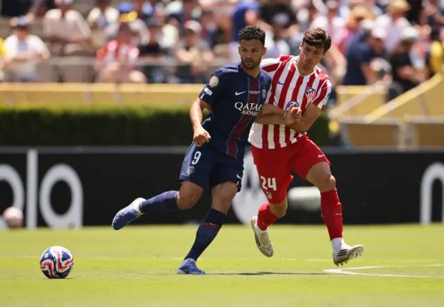 Ramos holds off a challenge from Le Normand
