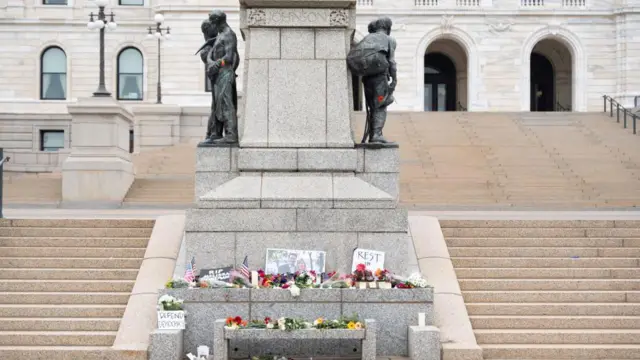 Memorial at the Capitol in St Paul