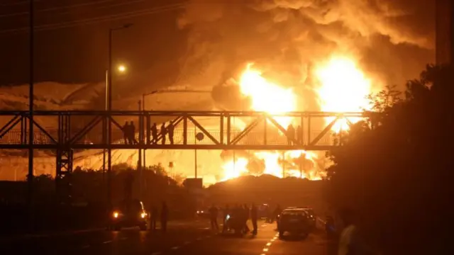 Large fire at oil depot in Tehran, Iran.