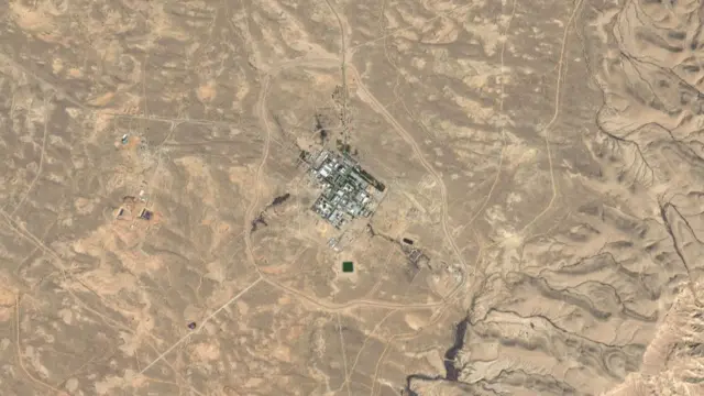 An aerial satellite image of a nuclear facility in Israel's desert.