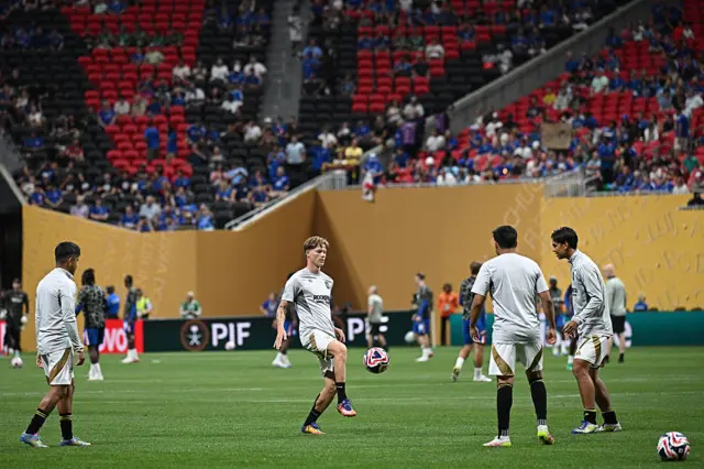 LAFC players do a rondo in the warm up