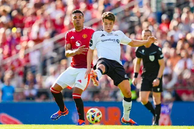 Manchester United's Casemiro and Rosenborg's Sverre Nypan vie for the ball