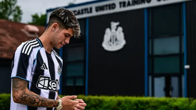 Antonio Cordero wears the 25/26 home kit at the Newcastle United Training Centre