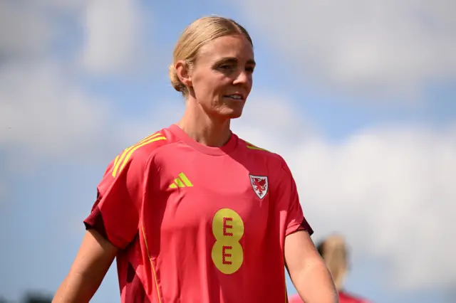 Sophie Ingle in Wales training