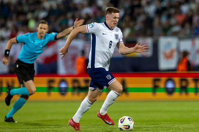 Elliot Anderson on the ball