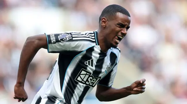 Alexander Isak celebrating while playing for Newcastle