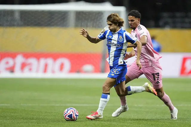 Rodrigo Mora (36) attacking midfield of Porto