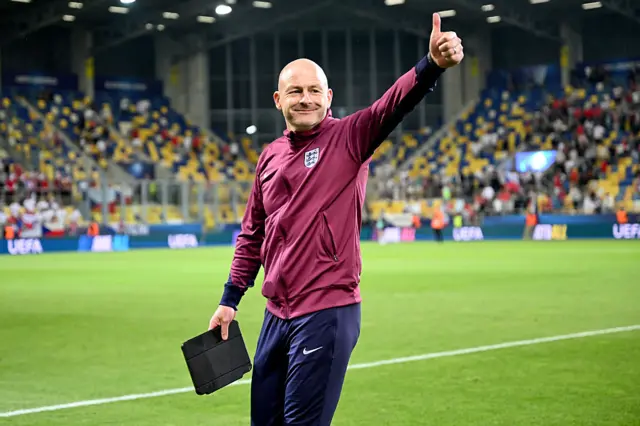 Lee Carsley with his thumb up