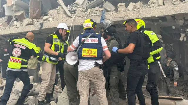 Eleven injured after the latest Iranian strike
