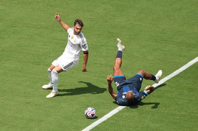 Rondon is challenged by Asencio