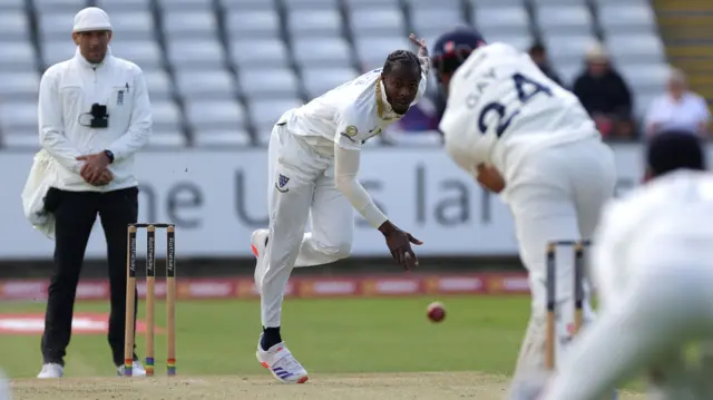 Jofra Archer bowling for Sussex against Durham