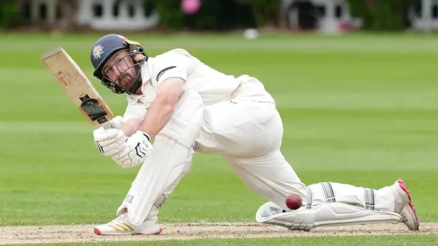 Josh Bohannon batting againt Kent