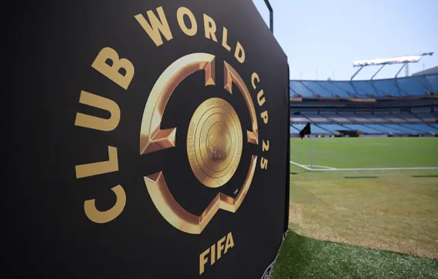 Club World Cup signs