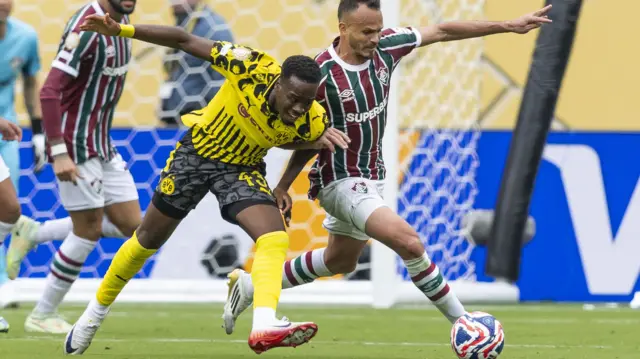 Jamie Gittens playing against Fluminese