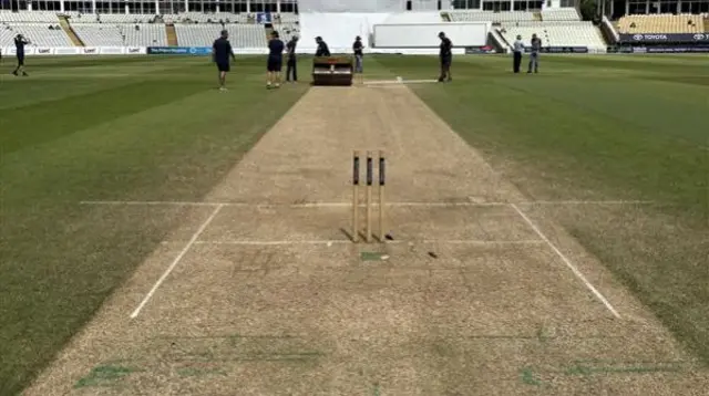 The pitch at lunch on day 4