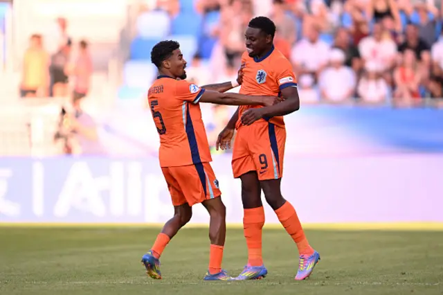 Noah Ohio of the Netherlands celebrates