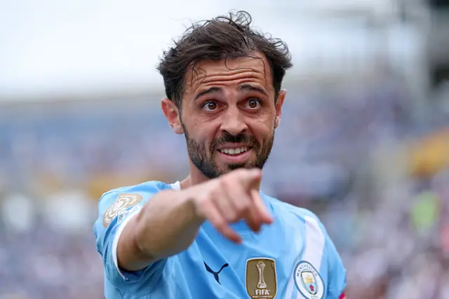 Bernardo Silva #20 of Manchester City reacts