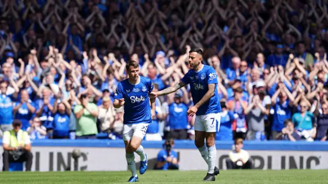 Seamus Coleman is applauded by Everton fans as he is substituted against Southampton