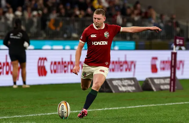 Finn Russell