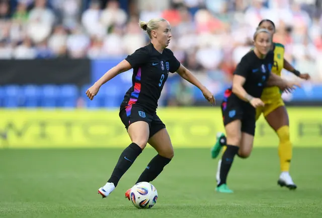 Beth Mead of England controls the ball during the Women's international friendly match between England and Jamaica at The King Power Stadium on June 29, 2025 in Leicester, England.