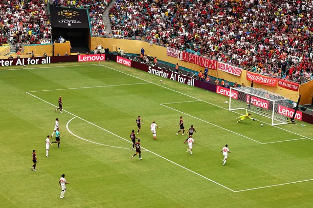 Harry Kane scores for Bayern Munich