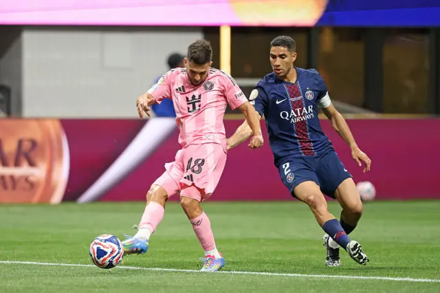 Achraf Hakimi in action