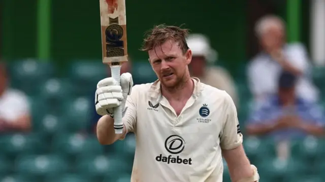 Sam Robson