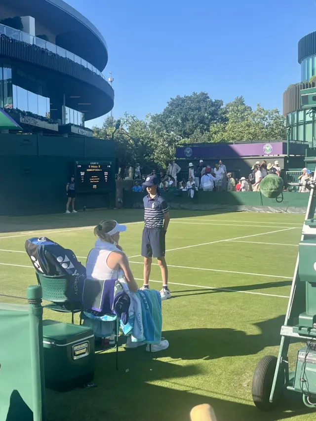 Harriet Dart in action on court 17