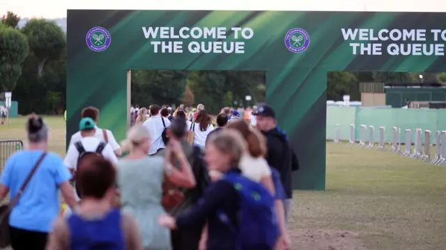 Wimbledon queue