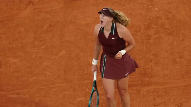 Mirra Andreeva celebrates a point