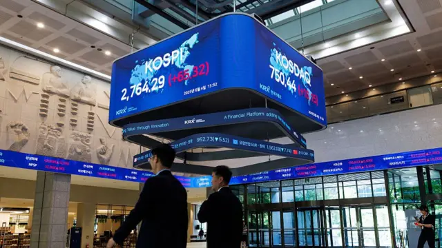 The rising Kospi and Kosdaq indices displayed at the Korea Exchange (KRX) in Seoul, South Korea, on Wednesday, June 4, 2025